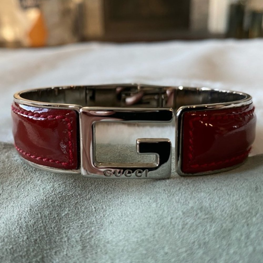 Gucci G Luxury Jewelry Metal Bracelet Cuff in Silver and Red includes COA - Picture 2 of 13